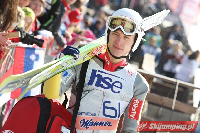 042 Rune Velta